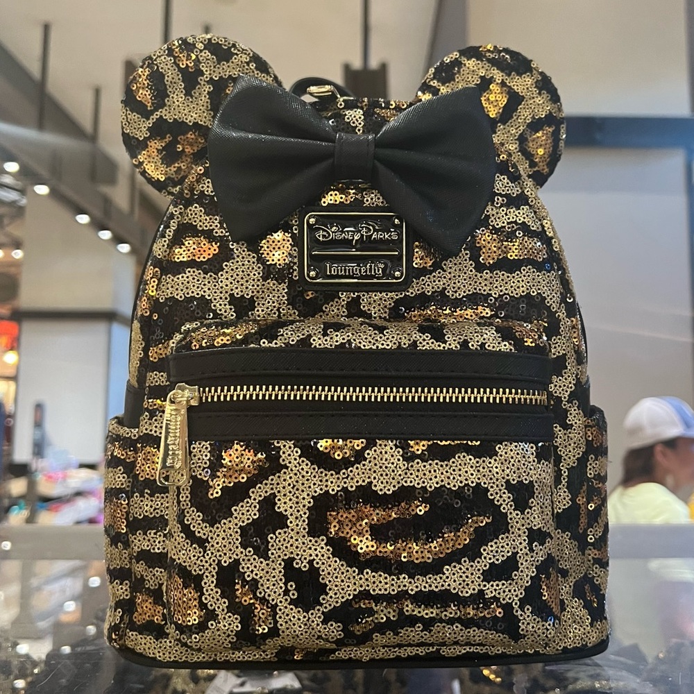 NWT Disney Parks Loungefly Animal Kingdom Sequin Leopard Cheetah Minnie Backpack